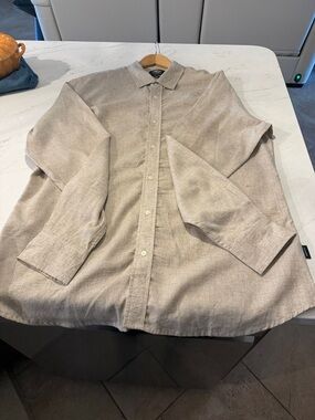 Men’s Kenneth Cole Light Beige Button-Up Shirt